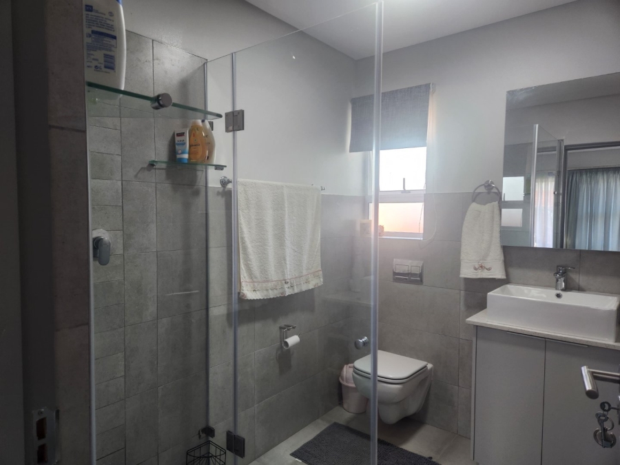 3 Bedroom Property for Sale in Dormehls Drift Western Cape